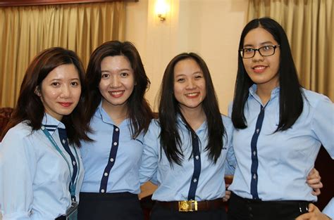 Hoa khôi học viện ngoại giao năm 2018 lê ngọc thuỳ dương cũng là cô gái nổi bật của ngôi trường này, hiện tại cô nàng vừa tốt nghiệp ngành truyền thông quốc tế. Sinh viên Học viện Ngoại giao (DAV) kiếm việc có thực sự ...
