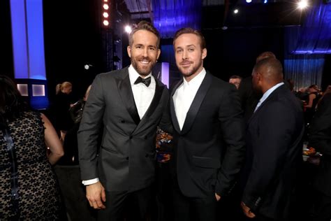 Ryan Gosling Ryan Reynolds At 2017 Critics Choice Awards Popsugar Celebrity