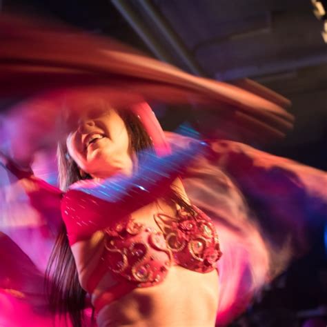 Per dag zakken gemiddeld 100.000 mensen af naar gent voor de 'fieste'. U2be - The Belgian U2 Experience