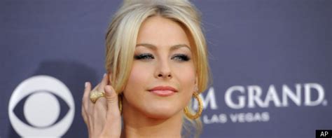 Julianne Hough S Phone Hacked Private Photos And Contacts Apparently