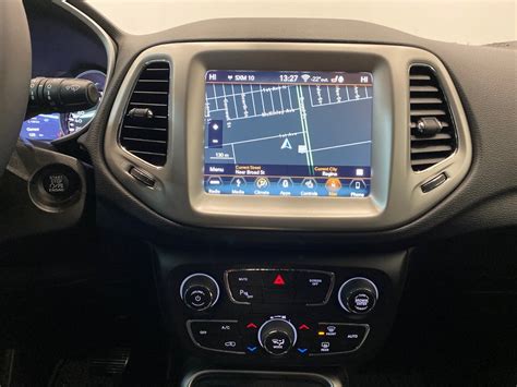 Triple Seven Chrysler 2019 Jeep Compass North 4x4 Uconnect 4c Nav