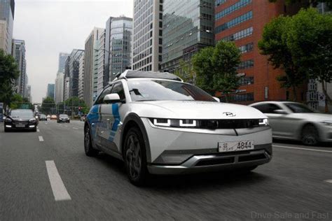 Hyundai Ioniq 5 Self Driving Taxi Pilot Begins In Gangnam