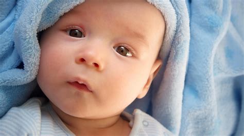 Schlüsselreiz für Eltern: Warum Babys niedlich sind und gut riechen
