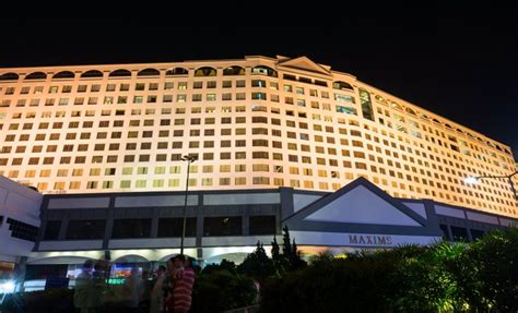 Umfangreiche hotelsuche für genting highlands im web. Maxims Hotel, fine dining, entertainment & accommodations ...