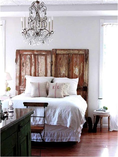 bedroom chandeliers  bring bouts  romance style