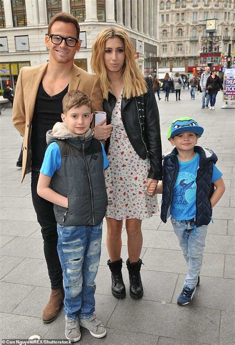 The itch of the golden nit. Stacey Solomon: 'I'm myself, with all the flaws' | Daily ...