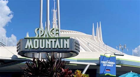 Disneys Space Mountain Is Going To Blast Off Into The Feature Film
