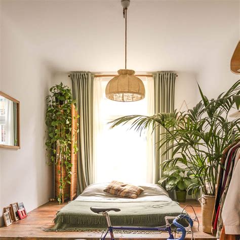 10 Botanical Bedroom Ideas And Plants To Spruce Up Your Favorite Space