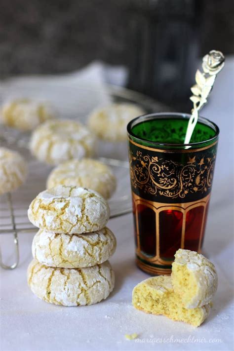 Die zwiebel mit der zimtstange bei schwacher hitze garen bis sie weich wird. Marokkanische Mandelkekse — Maria, es schmeckt mir ...
