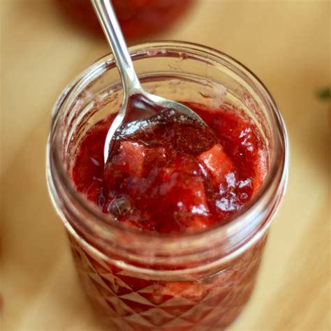 Simple Strawberry Apple Jam No Pectin Everyday Homemade