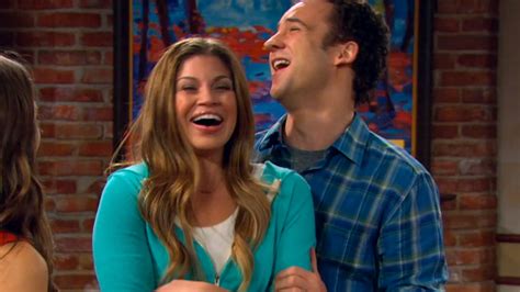 Watch First Full Trailer For Girl Meets World When Does It Premiere