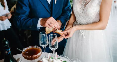 43 Fascinating Wedding Traditions From Around The World