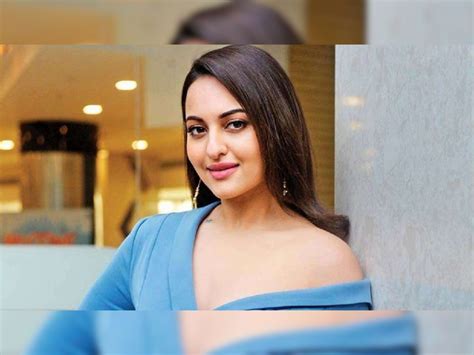 Arrest Warrant Against Bollywood Film Actress Sonakshi Sinha For Not Appearing In A Pre Planned