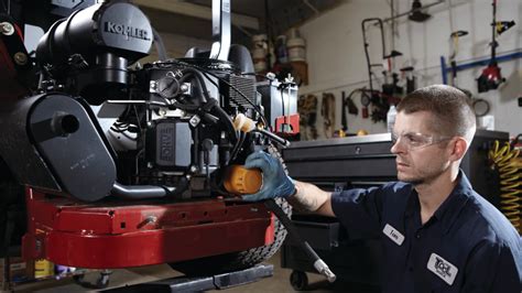 How Much Should Outdoor Power Equipment Mechanics Make Green