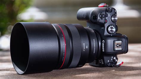 Canon Rf 85mm F12 L Usm Ds Review 2020 Pcmag Australia