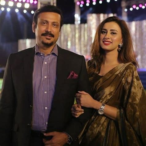 In 2019 madiha naqvi got married with mqm politician faisal sabzwari, this second marriage was a good news for her because her first marriage ended within a short span of time. Some clicks of Madiha Naqvi with Husband Faisal Subzwari ...