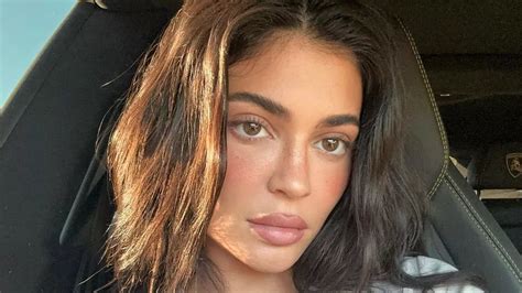 Kylie Jenner Sparks Major Concern After Sign Following Her