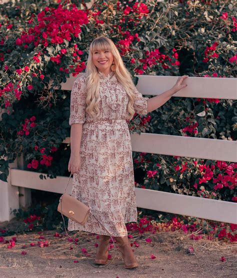 How To Wear A Feminine Fall Dress With Brown Boots Lizzie In Lace