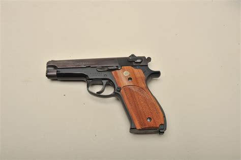 Smith Wesson Model 39 2 Semi Automatic Pistol 9mm Caliber 4