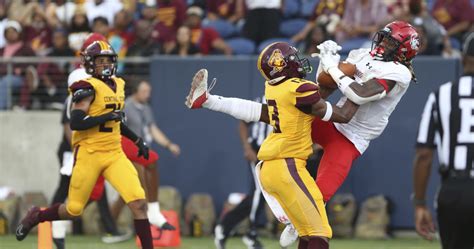Central State Routs Winston-Salem State in 2022 Black CFB Hall of Fame