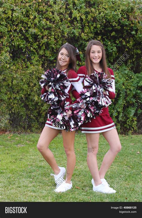Cute Cheerleaders