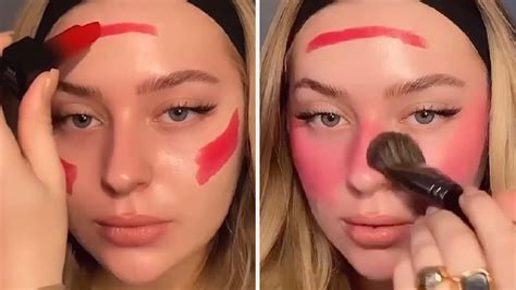 3 Viral Blush Techniques That Everyone Is Trying Out On Your Social