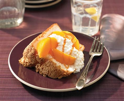 Angel Food Cake With Peaches And Cottage Cheese Recipe Daisy Brand