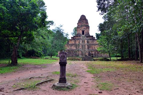 Baksei Chamkrong Angkor Cambodia