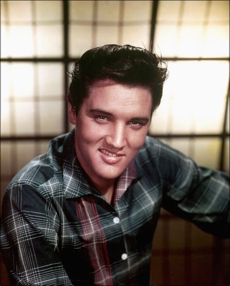 Elvis Presley Photo 30 Of 72 Pics Wallpaper Photo 103365 Theplace2