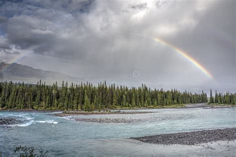 Athabasca River Jasper National Park Stock Image Image Of Rapids