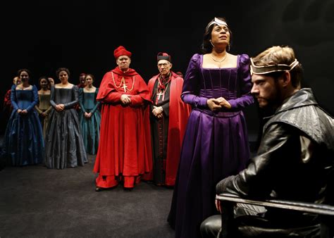 Chicago Theater Review Henry Viii Chicago Shakespeare At