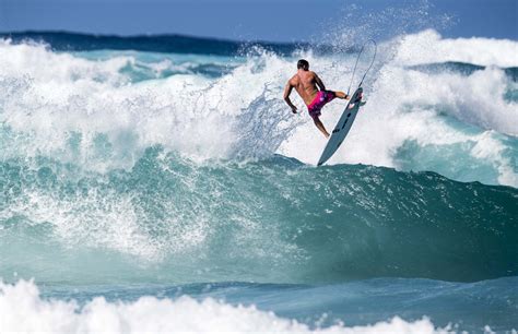 Julian wilson is an australian professional surfer who competes on the world surf league men's world tour. Stab Magazine | Julian Wilson's Quiver Switch-Up