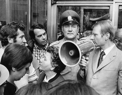 Herstatt failed because of its involvement in risky foreign exchange business. 10000 years of economy - Collapse of the Herstatt Bank in ...