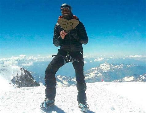 Nadir Dendoune La Notable Historia Del Franco Argelino En El Everest