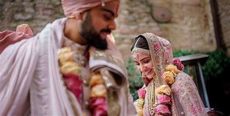 Virat Kohli Anushka Sharmas Unseen Wedding Video Pictures