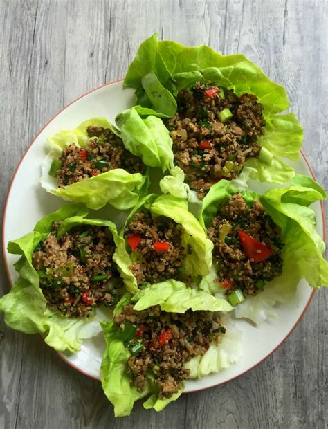 Thai turkey lettuce cups mix your favorite asian flavors into a crisp, healthy lettuce wrap. Thai Turkey Quinoa Lettuce Wraps - A Cedar Spoon