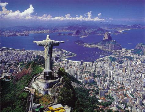 It is located on the atlantic ocean, in the southeastern part of the tropical zone of south america, and is widely recognized as. Budget and Economy Hotels in Rio de Janeiro - Up To 40% ...