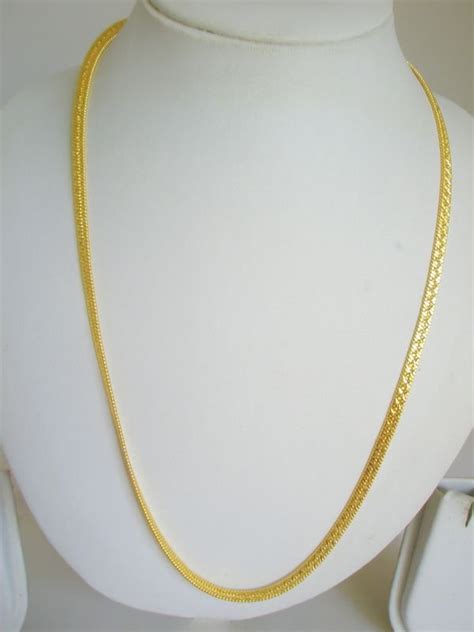 24k Gold Plated Herringbone Chain Necklace 22 Inches