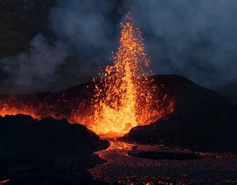 Popocatépetl ¿de Qué Está Hecha La Lava De Los Volcanes Y Por Qué Es