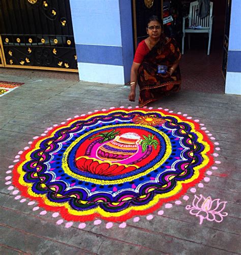 This kind of pongal kolam designs with dots is used to make the spiral design surrounding the kolam. Pongal kolam design by mangalam srinivasan 22