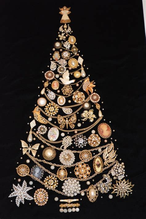 Framed Vintage Jewelry Xmas Tree With Images Jewelry Christmas