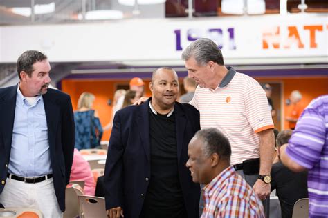 Ray Williams, Former Tiger Hall-of-Fame Two-Sport Athlete, Passes