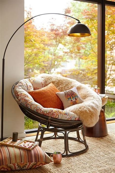 15 Coziest Reading Nooks Youll Never Want To Leave Shelterness