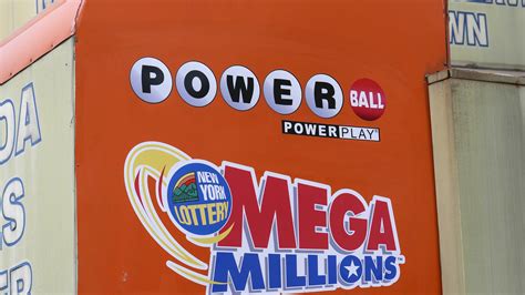 Mega Millions Jackpot Climbs To 1 25 Billion After No One Hits The Top Prize Npr
