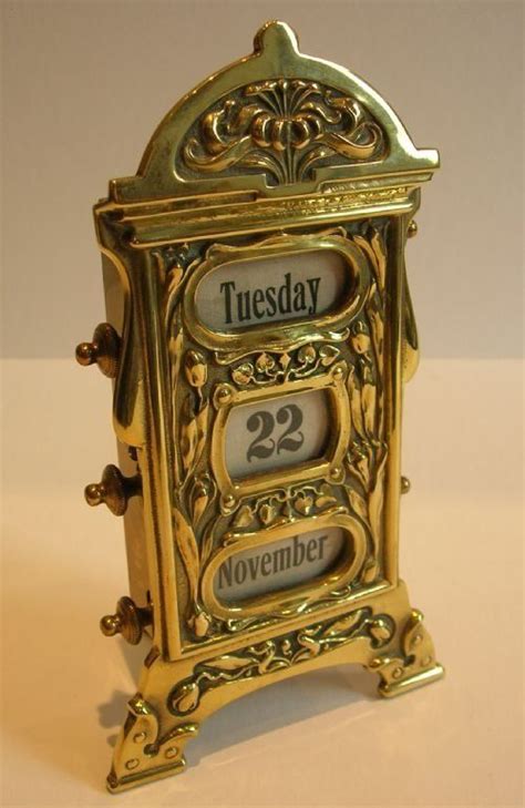 Antique English Brass Perpetual Desk Calendar Art Nouveau 86430