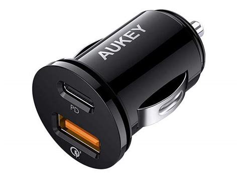 aukey usb c car charger with 21w power delivery gadgetsin