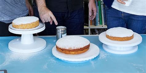 The Best Icing Turntables For Cake Decorating Bbc Good Food
