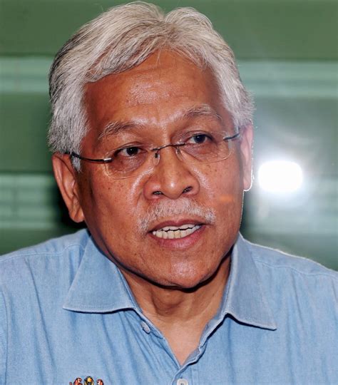 Dato' seri idris jusoh is also currently member of parliament for the constituency of besut, terengganu, his hometown. Higher Education Ministry non-committal on PTPTN loans for ...