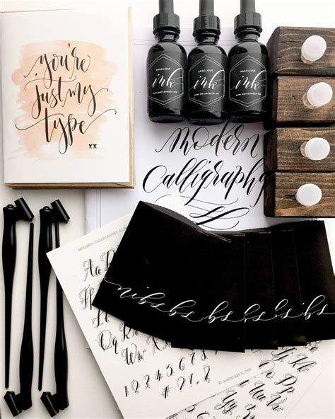 10 Diy Hand Lettering And Calligraphy Kits Learn Modern Calligraphy