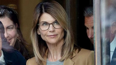 Lori Loughlin Released From Prison After Nearly 2 Months Abc News